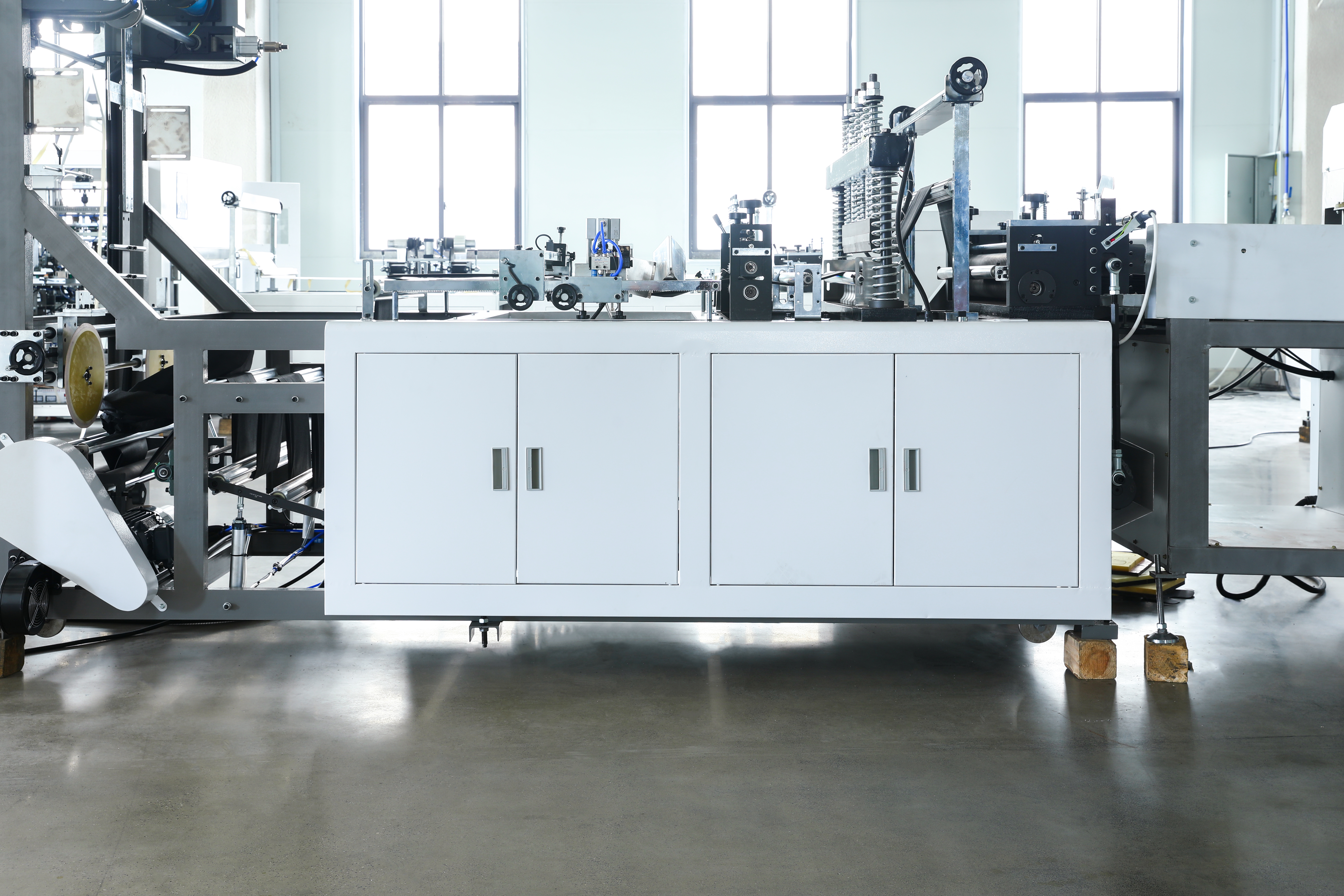 ONL-B700 Нетканая 5 в 1 мешок для изготовления мешков (без ручки онлайн)