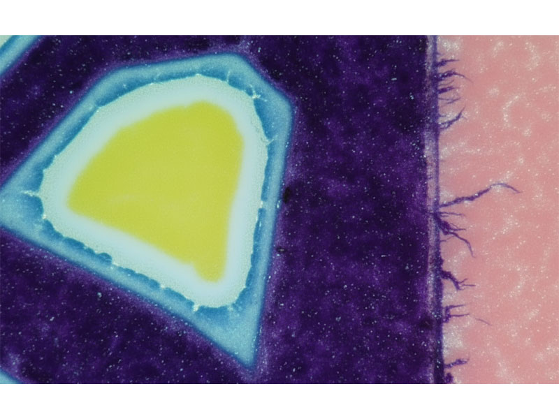 Эффект ореола с чрезмерным усилением точек